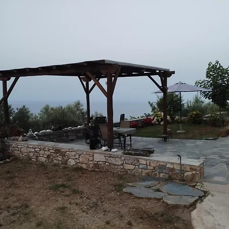 Erifyli Near Mylopotamos In Pelion * 차가라다