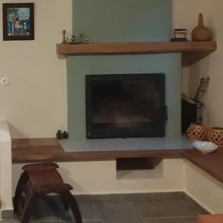 Erifyli Near Mylopotamos In Pelion 차가라다