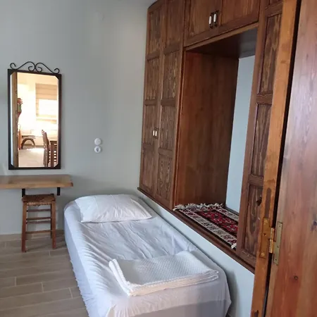 Erifyli Near Mylopotamos In Pelion 펜션 차가라다