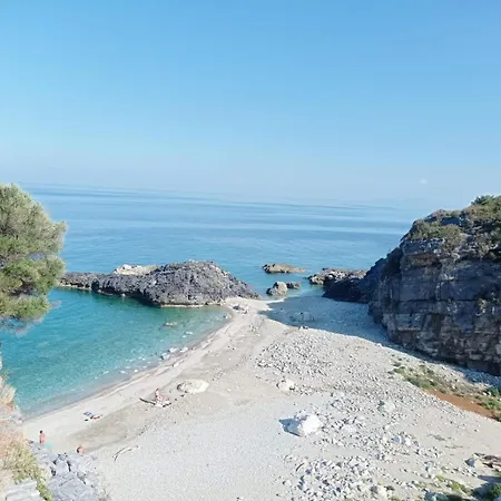 펜션 Erifyli Near Mylopotamos In Pelion 차가라다